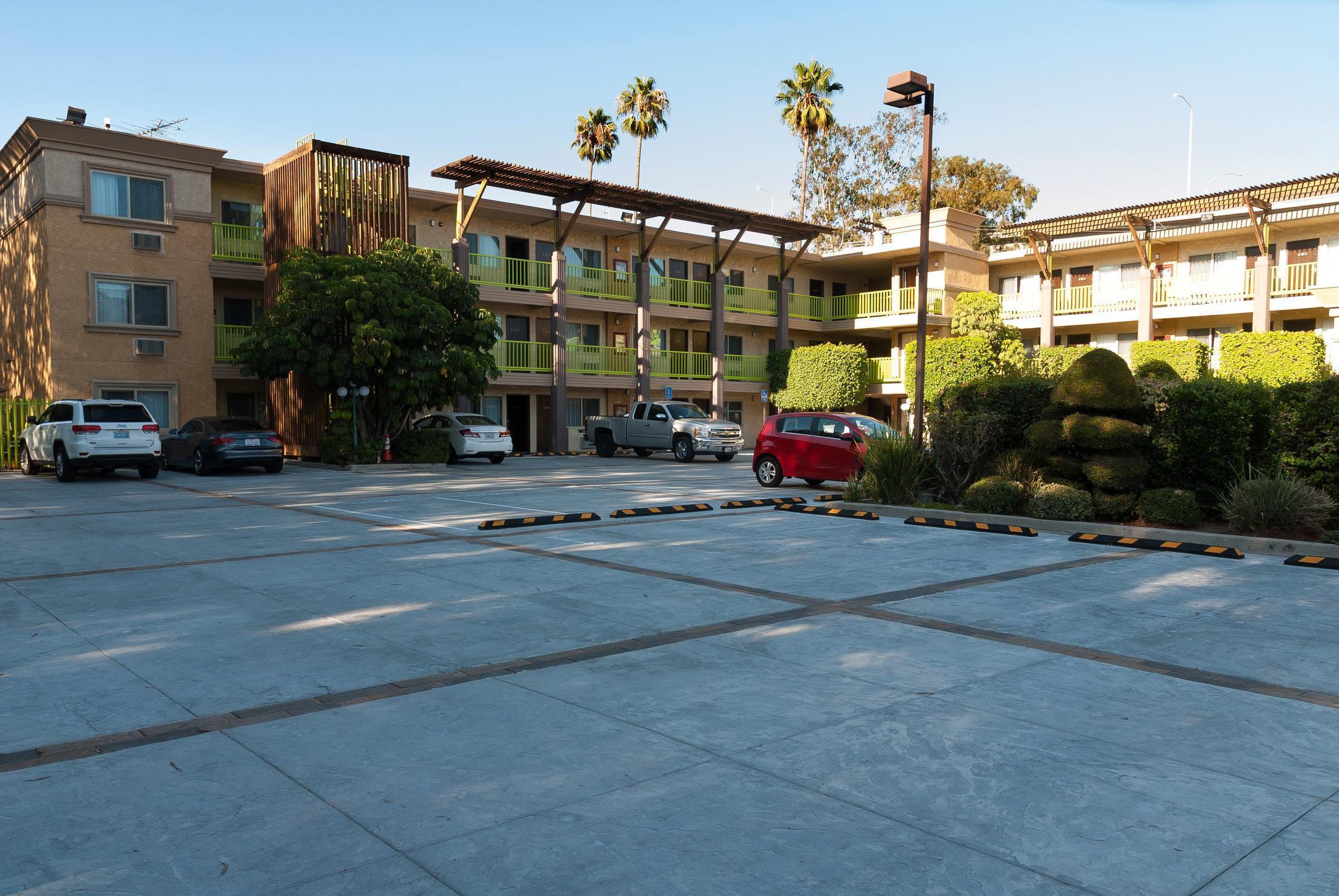Best Western Plus Glendale Exteriér fotografie